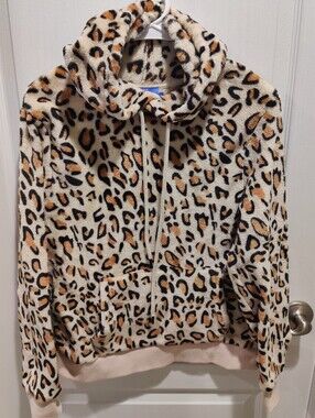 Blue Riot Cheetah Printed Faux Fur Pullover Hoodie Sweater